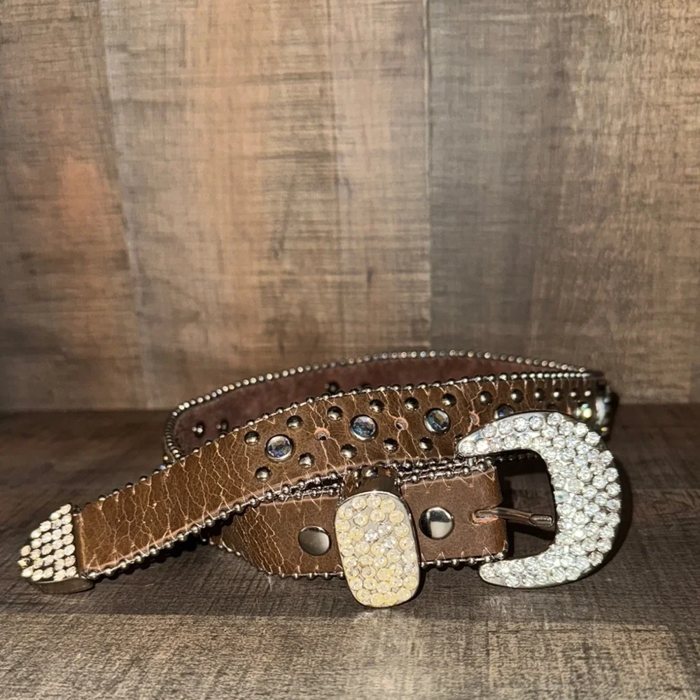 NOCONA Rhinestone Studded Belt-size 22